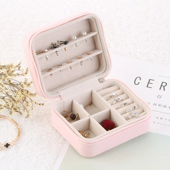 Portable Mini Jewelry Box,Leather Cosmetic Organizer,Make Up Ring Earring Travel Bag,Organizador De Maquillaje,PU Storage Boxes
Portable Mini Jewelry Box,Leather Cosmetic Organizer,Make Up Ring Earring Travel Bag,Organizador De Maquillaje,PU Storage Boxes