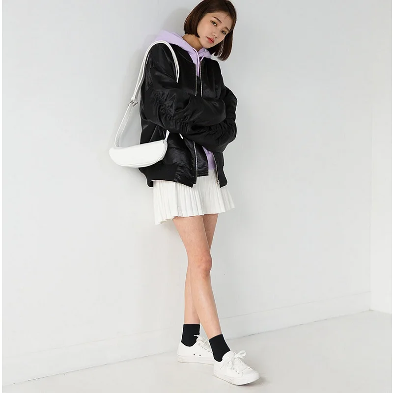 Caker Brand 2019 Women White Waist Fanny Travel Chest Half-circle Shoulder Bags White Purple Chest Waist Bags wholesale retail
Caker Brand 2019 Women White Waist Fanny Travel Chest Half-circle Shoulder Bags White Purple Chest Waist Bags wholesale retail