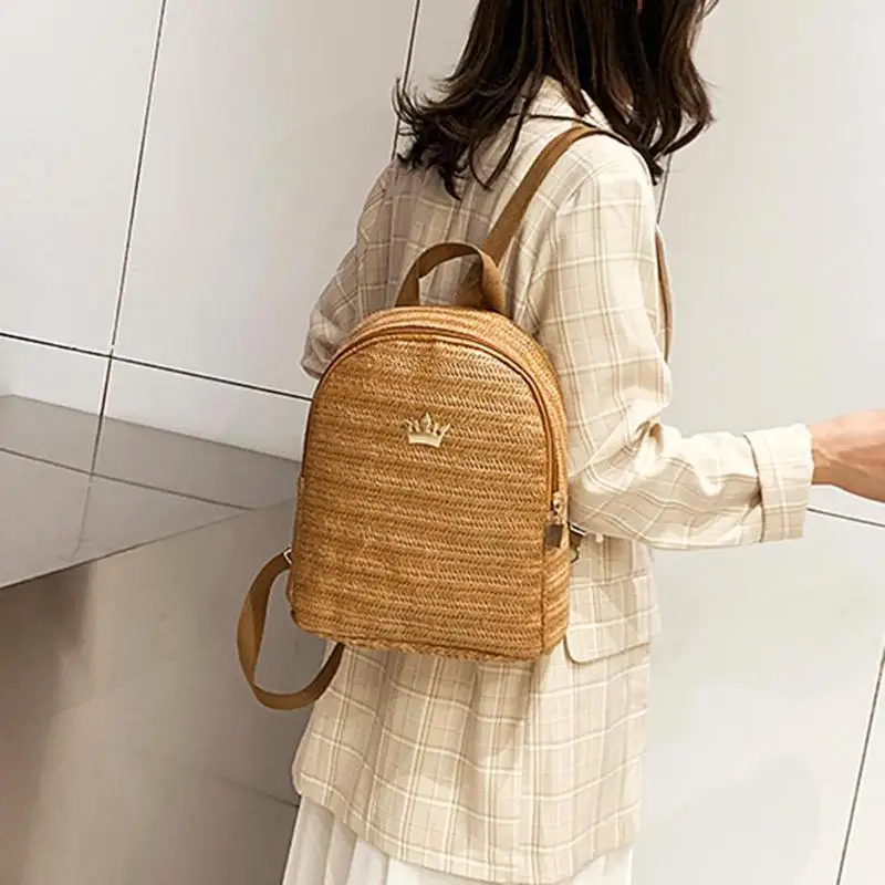 Straw Woven Travel Backpacks Women Shoulder School Bags Crown Decor Knapsack Preppy Style Knitting Rucksack
Straw Woven Travel Backpacks Women Shoulder School Bags Crown Decor Knapsack Preppy Style Knitting Rucksack