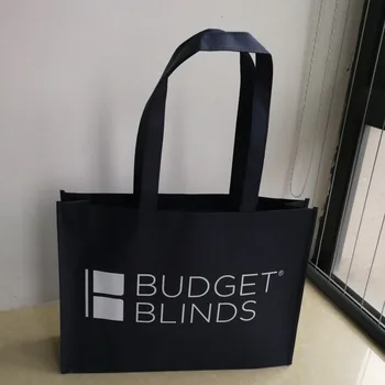 500pcs/lot 40x50x10cm Custom Logo Eco-friendly Non Woven Shopping Bag Promotional Grocery Handbag for Clothes Shoes Gifts Ads
500pcs/lot 40x50x10cm Custom Logo Eco-friendly Non Woven Shopping Bag Promotional Grocery Handbag for Clothes Shoes Gifts Ads