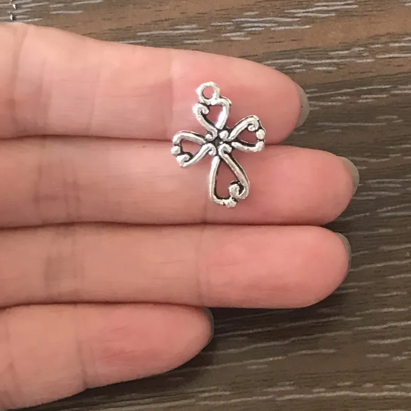 20PCS DIY Jewelry Making Religious Cross Charms Zinc Alloy Cross Pendant Charm for Bracelets Necklaces Earrings Zipper Pulls
20PCS DIY Jewelry Making Religious Cross Charms Zinc Alloy Cross Pendant Charm for Bracelets Necklaces Earrings Zipper Pulls