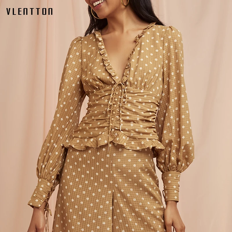 2019 Sexy Chiffon Short Blouse Tops Women Vintage Polka Dot V-Neck Long Sleeve Shirts Fold Lace Up Ruffles Blouses Blusas Mujer
2019 Sexy Chiffon Short Blouse Tops Women Vintage Polka Dot V-Neck Long Sleeve Shirts Fold Lace Up Ruffles Blouses Blusas Mujer