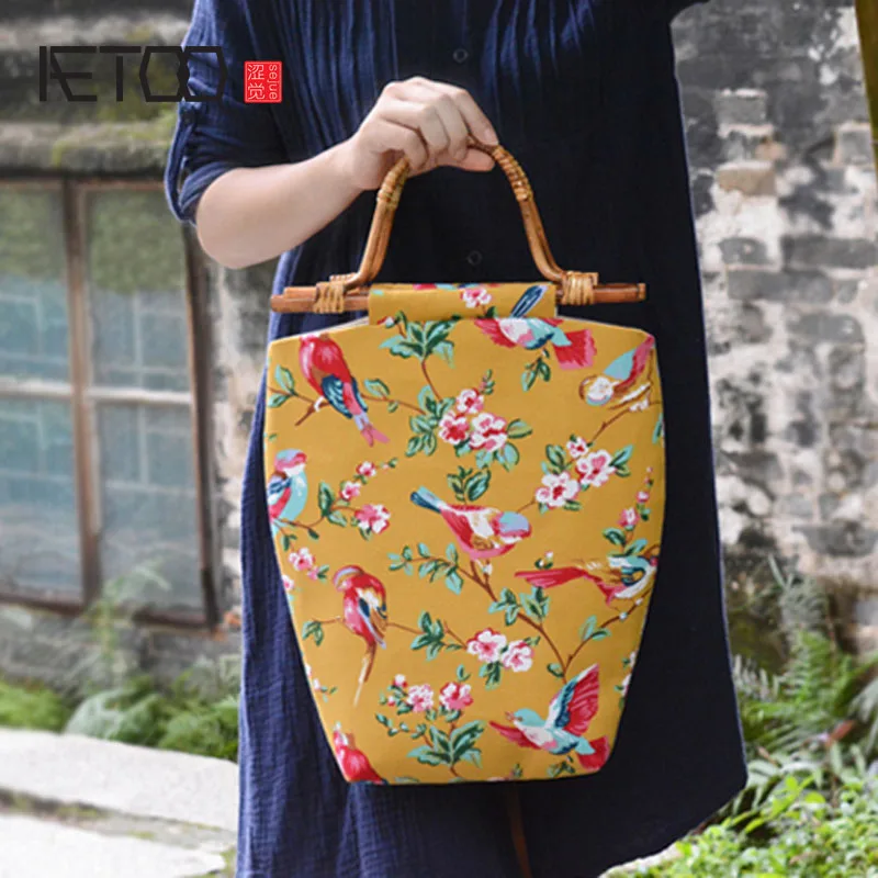 AETOO Original handmade custom women's cloth art retro national wind cotton and linen canvas handbag middle-aged casual shopping
AETOO Original handmade custom women's cloth art retro national wind cotton and linen canvas handbag middle-aged casual shopping