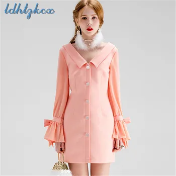 Flare Long-sleeved Mini-dress Female 2018 Autumn-winter Bow Bare Back Empire V-Neck Sexy Slim Single Breasted Pencil Dress CX424
Flare Long-sleeved Mini-dress Female 2018 Autumn-winter Bow Bare Back Empire V-Neck Sexy Slim Single Breasted Pencil Dress CX424