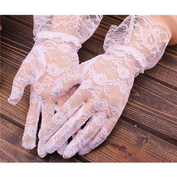 2019 New Elegant Women Floral Lace Ruffle Short Gloves Summer Solid Thin Breathable Costume Gloves Lady Girl Prom Party Glove
2019 New Elegant Women Floral Lace Ruffle Short Gloves Summer Solid Thin Breathable Costume Gloves Lady Girl Prom Party Glove