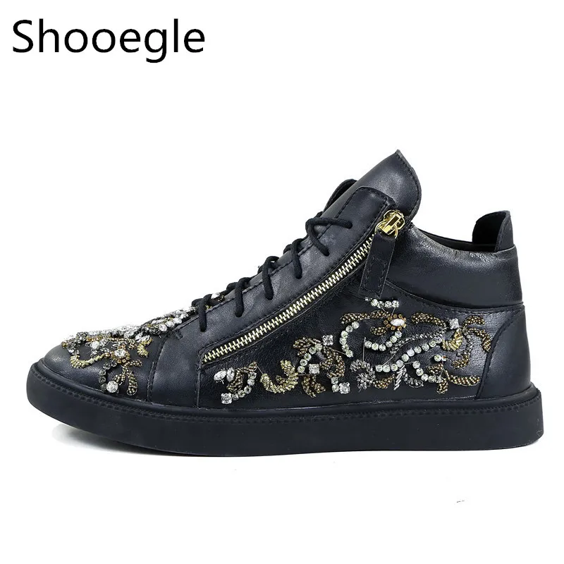 Fashion Men Crystal Stud Flats String Beading Embroidery Sneakers Lace up Men Runway Chaussures Hommes
Fashion Men Crystal Stud Flats String Beading Embroidery Sneakers Lace up Men Runway Chaussures Hommes
