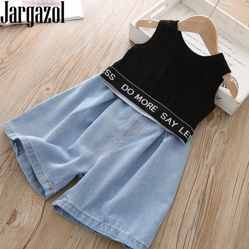 Jargazol Teenage Girls Clothing Summer Letter Printed Top&wide-leg Denim Shorts 2pcs Fashion Kids Clothes Children Outfits
Jargazol Teenage Girls Clothing Summer Letter Printed Top&wide-leg Denim Shorts 2pcs Fashion Kids Clothes Children Outfits