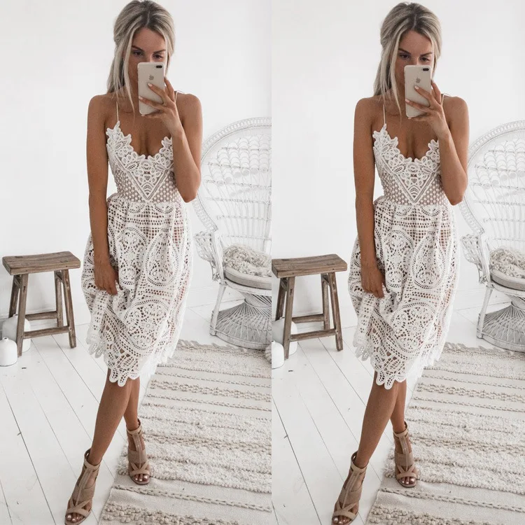 2019 new Sexy Party Dress Women Summer Deep V Neck Backless Lace Dresses Fashion Sleeveless Halter Bandage Midi Dress
2019 new Sexy Party Dress Women Summer Deep V Neck Backless Lace Dresses Fashion Sleeveless Halter Bandage Midi Dress
