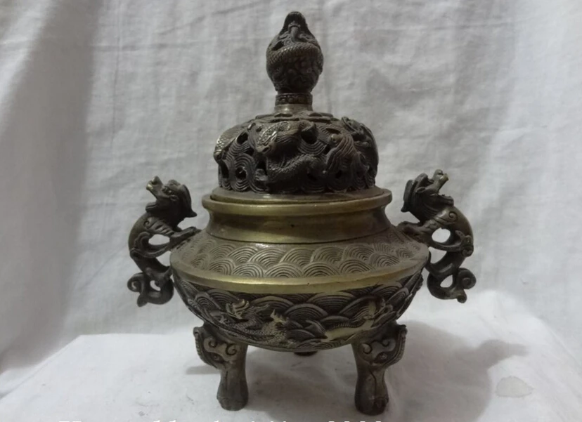 S3826 8" Tibet Bronze Buddhism Dragon Head Lion Statue Unicorn Incense Burner Censer D0317
S3826 8" Tibet Bronze Buddhism Dragon Head Lion Statue Unicorn Incense Burner Censer D0317