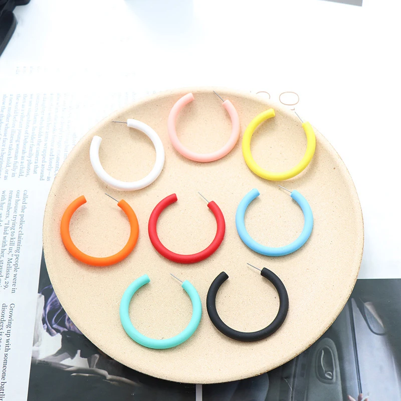 Dayoff European Hyperbole Big Hoop Earrings for Women Jewelry Vintage Geometric Scrub Round Big Earring aros mujer oreja E387
Dayoff European Hyperbole Big Hoop Earrings for Women Jewelry Vintage Geometric Scrub Round Big Earring aros mujer oreja E387
