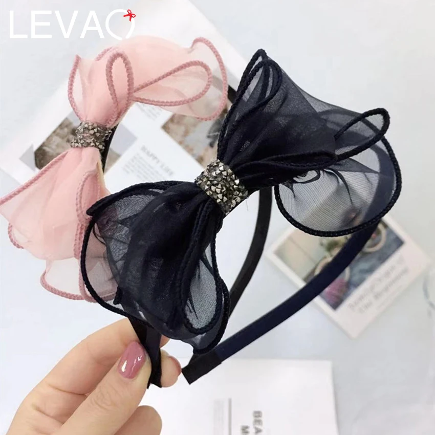 LEVAO Handmade Lace Bow Headbands Sumptuous Rhinestones Bow-knot Hairbands Stylish Women Hair Ornaments Solid Non-Slip Head Band
LEVAO Handmade Lace Bow Headbands Sumptuous Rhinestones Bow-knot Hairbands Stylish Women Hair Ornaments Solid Non-Slip Head Band
