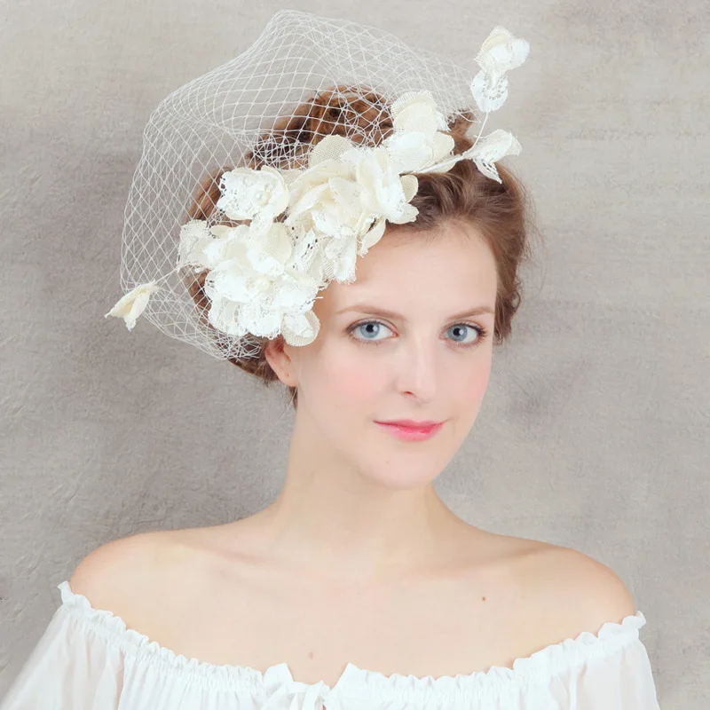 2019 Cheap Mini Wedding Bride Hat Vintage Wedding Bridal Hair Accessories Flower Feather Tulle Birdcage Veil Headpiece Head Veil
2019 Cheap Mini Wedding Bride Hat Vintage Wedding Bridal Hair Accessories Flower Feather Tulle Birdcage Veil Headpiece Head Veil