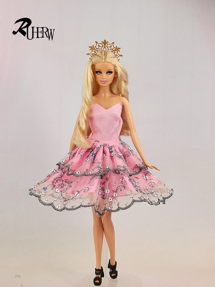 2019 New Wear Set Outfits Casual skirt Clothes Fashion full lace Ballet dress for Barbie FR Doll free shipping
2019 New Wear Set Outfits Casual skirt Clothes Fashion full lace Ballet dress for Barbie FR Doll free shipping
