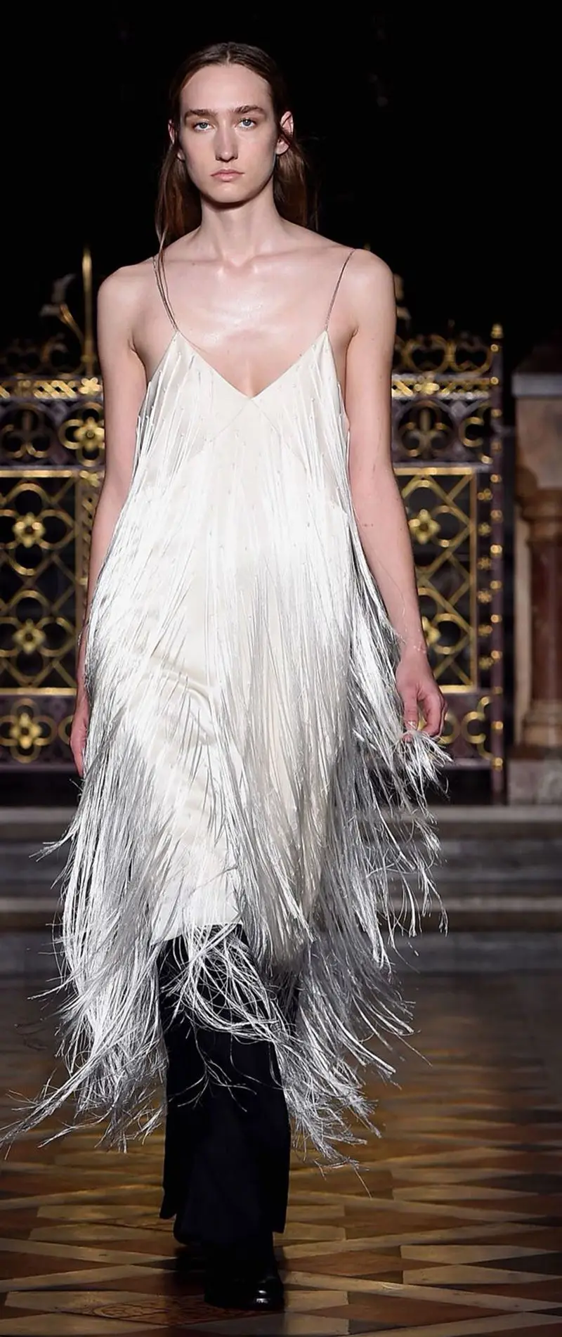 90cm Long Fringe Tassel Polyester Chainette Fringes Latin Dress Macrame Lace Samba Dance Wear Trimming Trims width 28cm
90cm Long Fringe Tassel Polyester Chainette Fringes Latin Dress Macrame Lace Samba Dance Wear Trimming Trims width 28cm