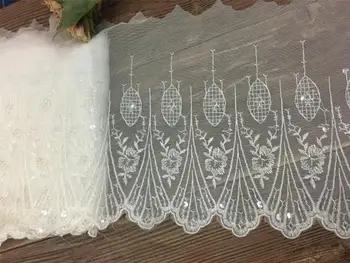 White wide-brimmed embroidery Sequin embroidery DIY handmade accessories mesh lace delicate embroidery lace Wide 28CM
White wide-brimmed embroidery Sequin embroidery DIY handmade accessories mesh lace delicate embroidery lace Wide 28CM