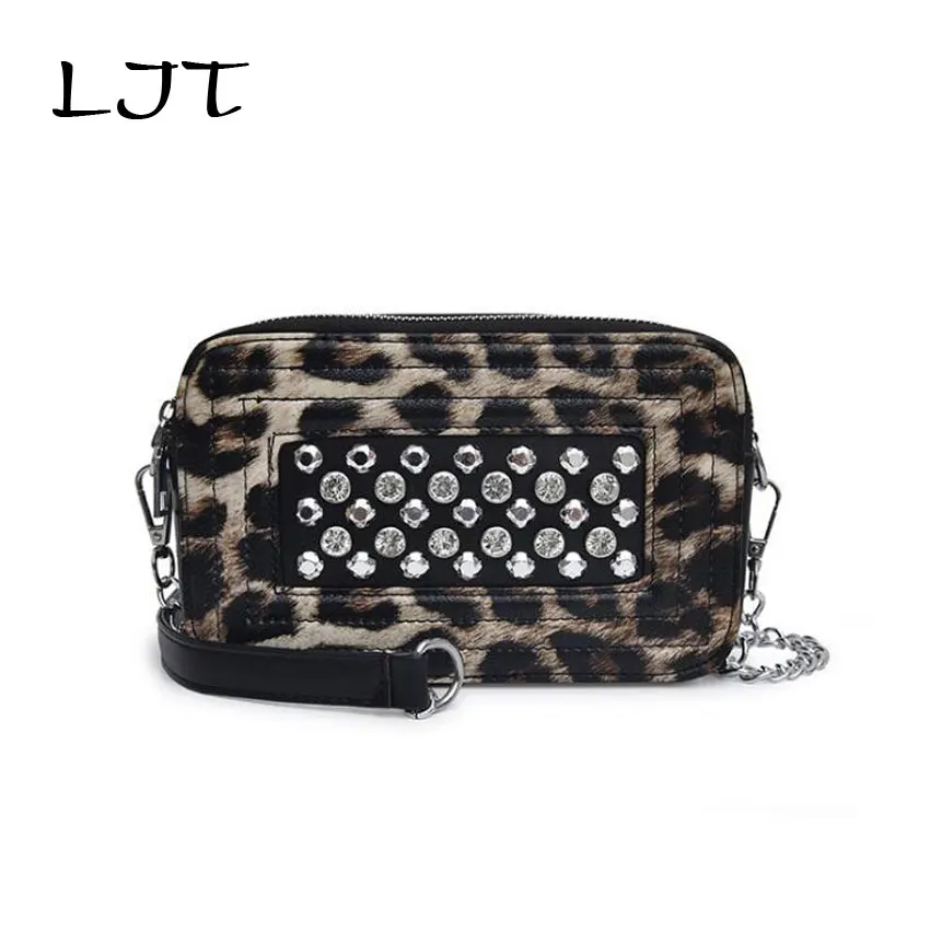 LJT 2019 Winter Hot Sale New Chain Crossbody Shoulder Small Bag Fashion Woman Rivet Vintage Leopard Bag Womens Handbags and Purs
LJT 2019 Winter Hot Sale New Chain Crossbody Shoulder Small Bag Fashion Woman Rivet Vintage Leopard Bag Womens Handbags and Purs