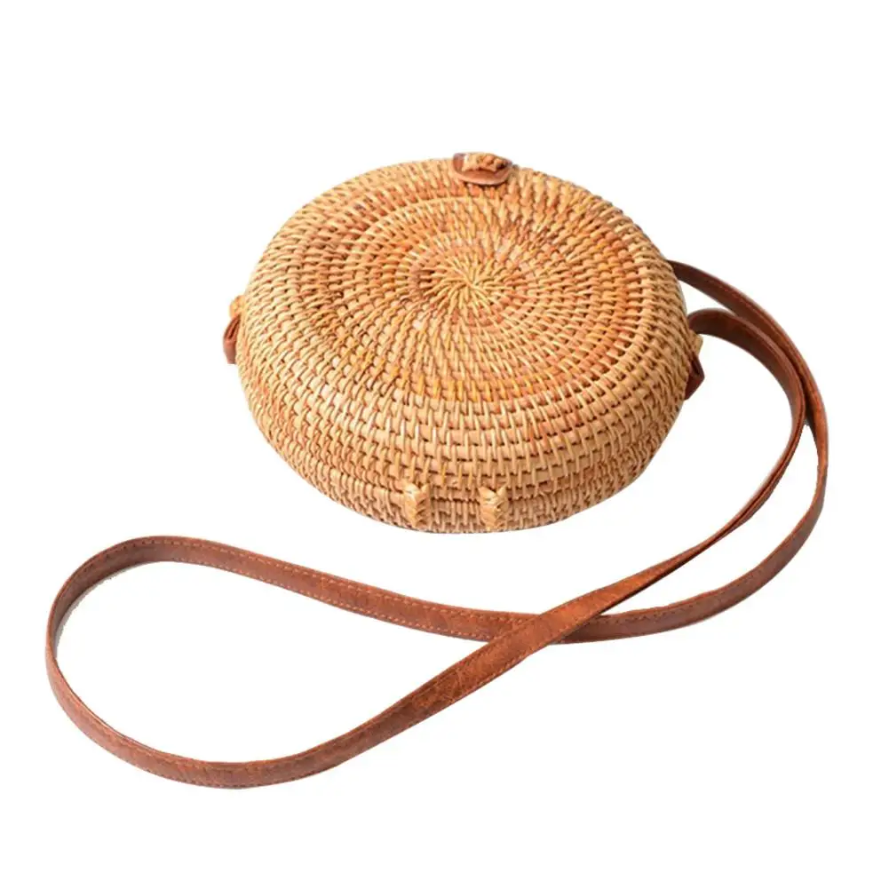 Fashionable Handmade Rattan Straw Woven Bohemia Round Retro Vintage Beach Bag Arc Small Circular Home Storage Bag For Women
Fashionable Handmade Rattan Straw Woven Bohemia Round Retro Vintage Beach Bag Arc Small Circular Home Storage Bag For Women