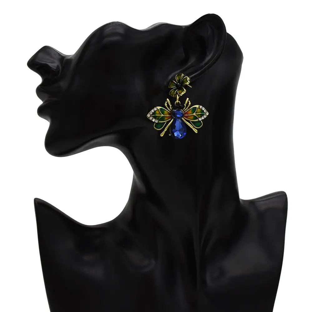 Women Colorful Bee Crystal Flower Dangle Earrings Wedding Unique Alloy Vintage Rhinestone Drop Earring Girl Fashion Jewelry 2019
Women Colorful Bee Crystal Flower Dangle Earrings Wedding Unique Alloy Vintage Rhinestone Drop Earring Girl Fashion Jewelry 2019