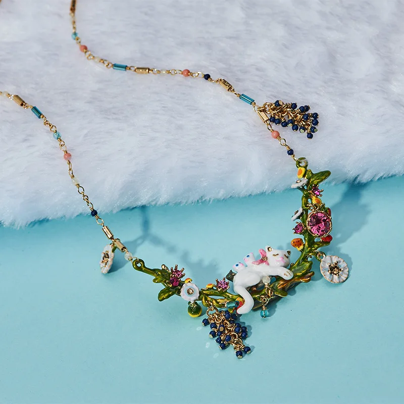 Dyxytwe Statement Luxury White Cat Necklace Enamel Glaze Lovely Fruit Flower Women Party Jewelry Good Gift
Dyxytwe Statement Luxury White Cat Necklace Enamel Glaze Lovely Fruit Flower Women Party Jewelry Good Gift