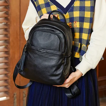 2020 Genuine Leather Female Bag Backpack bagpack Fashion School Bags Women Backpacks School Bag Mochila Feminina Daypack 
2020 Genuine Leather Female Bag Backpack bagpack Fashion School Bags Women Backpacks School Bag Mochila Feminina Daypack