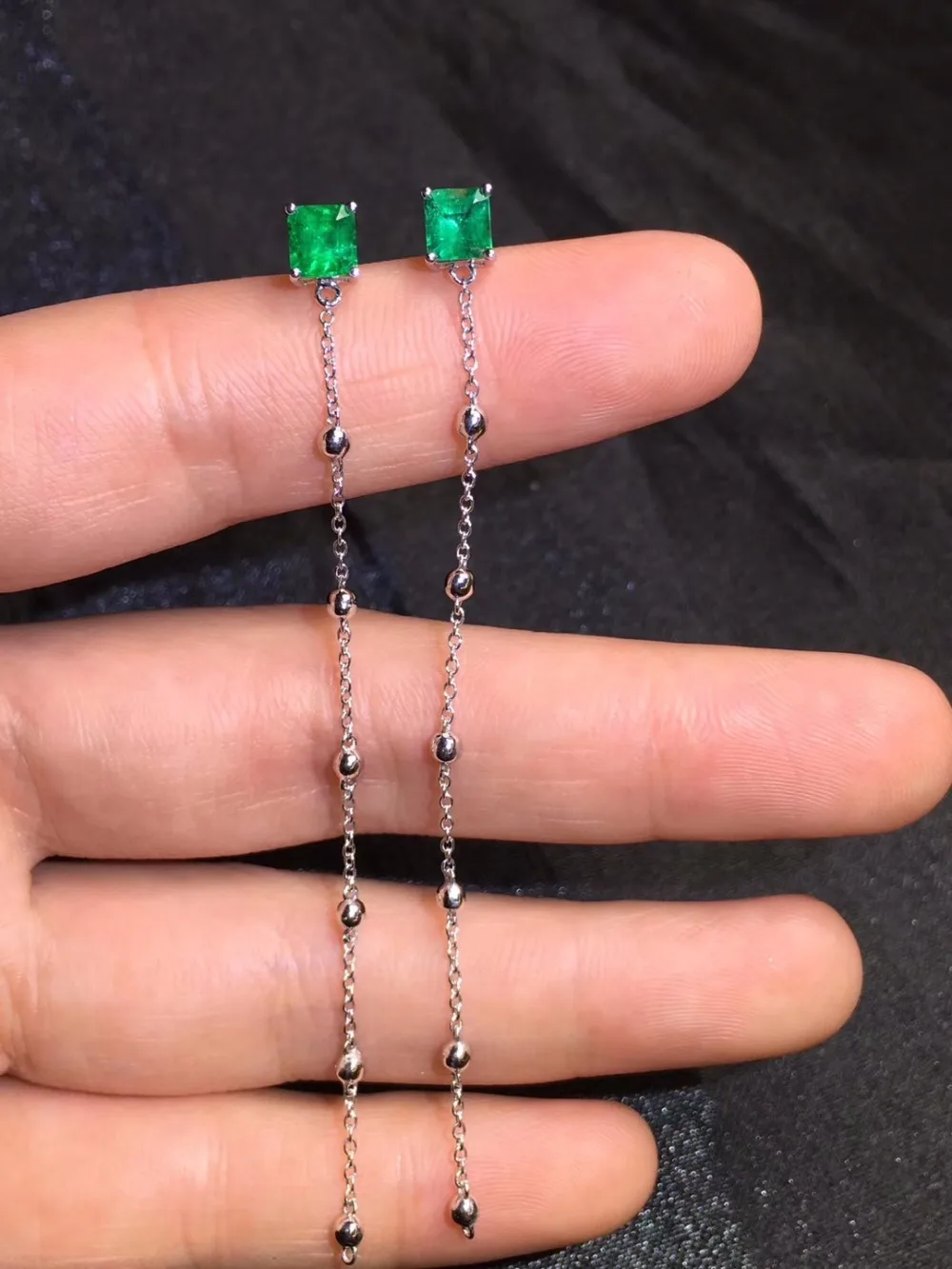 Fine Jewelry Real 18K Gold AU750 Green Emerald 1.27ct Gemstones Diamonds Female Drop Earrings for Women Fine Earrings
Fine Jewelry Real 18K Gold AU750 Green Emerald 1.27ct Gemstones Diamonds Female Drop Earrings for Women Fine Earrings