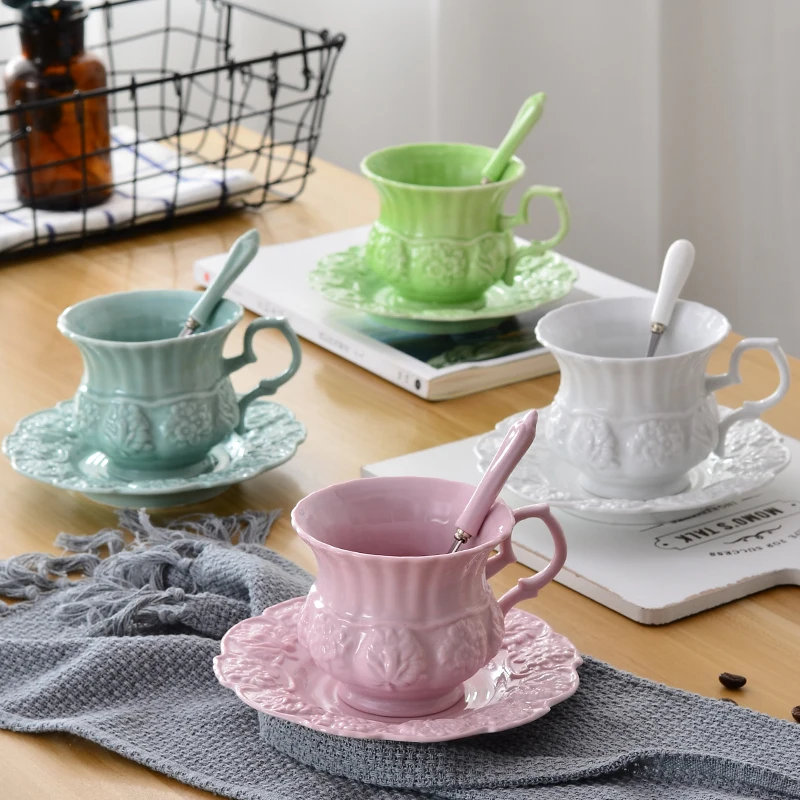 XING KILO Office cute creative color Korean coffee cup and saucer European small luxury girl heart small fairy cup and saucer
XING KILO Office cute creative color Korean coffee cup and saucer European small luxury girl heart small fairy cup and saucer