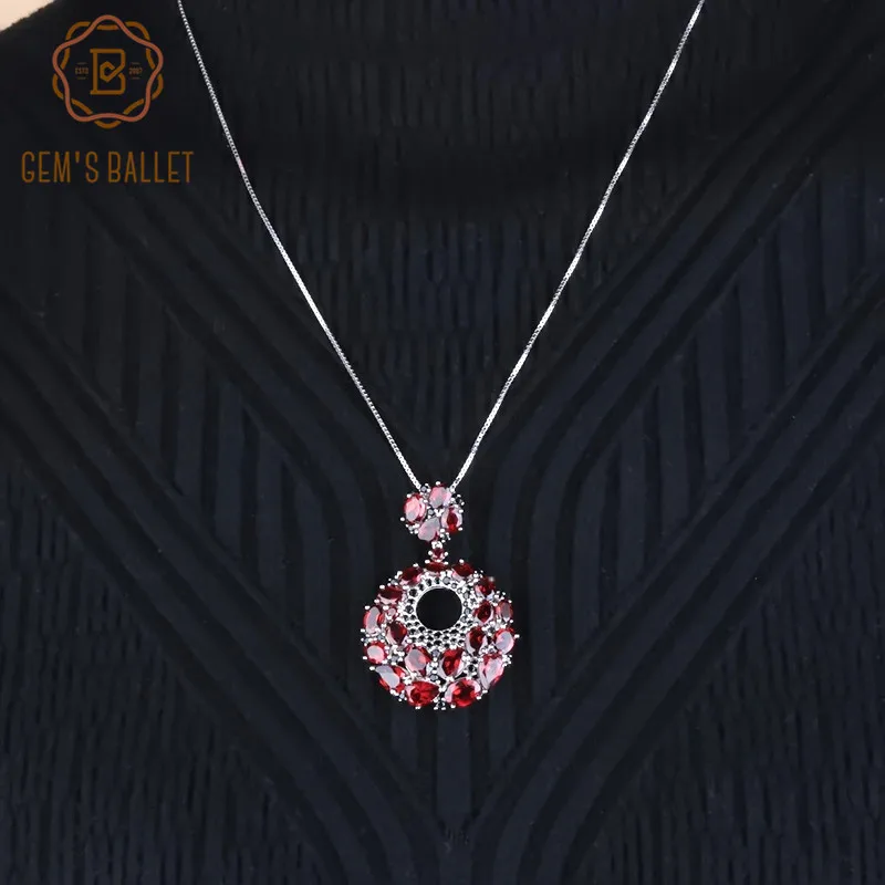 GEM'S BALLET New Natural Red Garnet Gemstone Pendants 925 Sterling Sliver Vintage Round Necklace For Women Wedding Fine Jewelry
GEM'S BALLET New Natural Red Garnet Gemstone Pendants 925 Sterling Sliver Vintage Round Necklace For Women Wedding Fine Jewelry