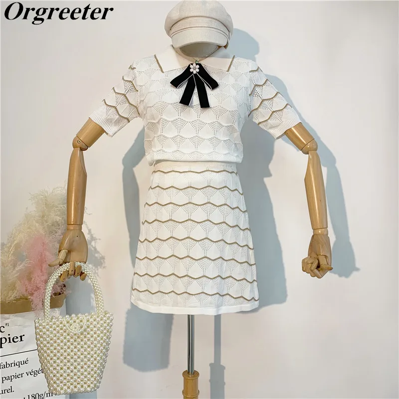 Women Gold Wave Striped Knitted Tops Skirts Suits Bow-knot Short Sleeve Peter pan collar Fashion Clothing Sets for Woman
Women Gold Wave Striped Knitted Tops Skirts Suits Bow-knot Short Sleeve Peter pan collar Fashion Clothing Sets for Woman