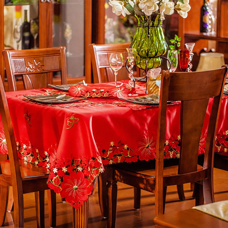 Europe Luxury Table Cloth Red Embroidered Table Cover Satin Fabric Wedding Tablecloth Square and Round For Home Table Runner
Europe Luxury Table Cloth Red Embroidered Table Cover Satin Fabric Wedding Tablecloth Square and Round For Home Table Runner