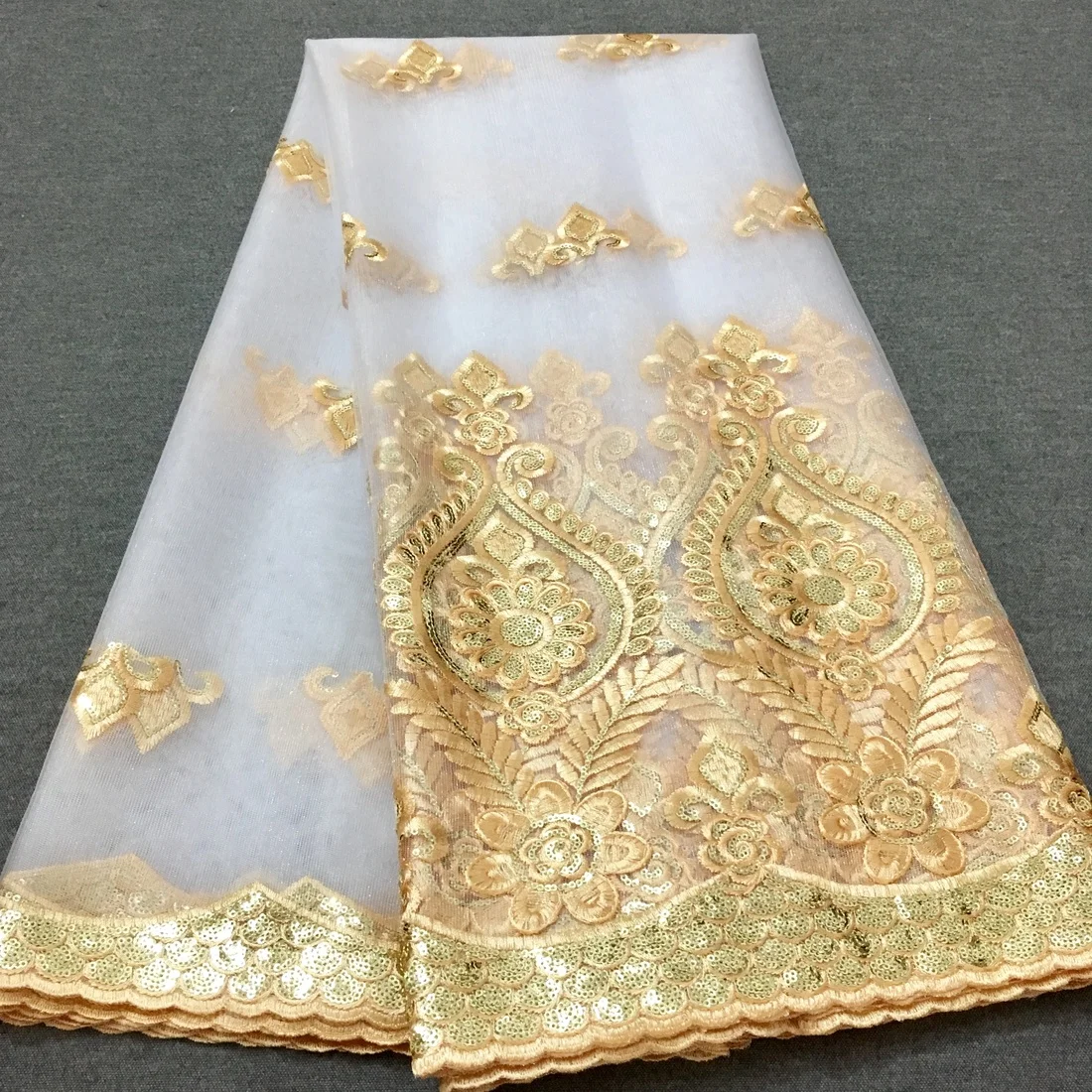 K002 High Quality African Lace Fabric Gold , Royal Blue French Net Embroidery Sequins Tulle Lace Fabric For Nigerian party Dress
K002 High Quality African Lace Fabric Gold , Royal Blue French Net Embroidery Sequins Tulle Lace Fabric For Nigerian party Dress