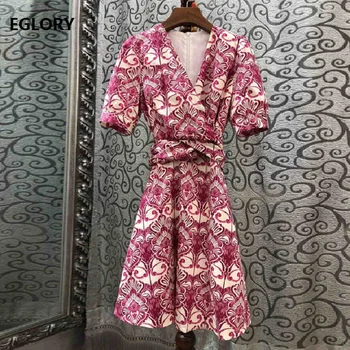 Top Quality Cotton Dress 2019 Summer Party Luxury Women V-Neck Ethnic Print Short Sleeve Slim Fitted A-line Sweet Dress Tunic
Top Quality Cotton Dress 2019 Summer Party Luxury Women V-Neck Ethnic Print Short Sleeve Slim Fitted A-line Sweet Dress Tunic