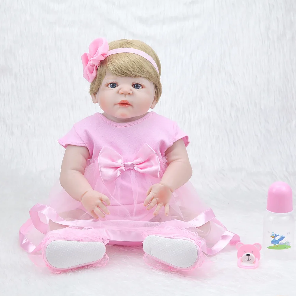 Forrsdor 57 cm simulation newborn baby girl with lovely pink clothes best children gifts silicone reborn baby dolls
Forrsdor 57 cm simulation newborn baby girl with lovely pink clothes best children gifts silicone reborn baby dolls