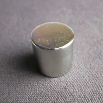 1/2/5/10 Pcs 20x20 Neodymium Magnet 20mm x 20mm N35 NdFeB Round Super Powerful Strong Permanent Magnetic imanes Disc 20x20
1/2/5/10 Pcs 20x20 Neodymium Magnet 20mm x 20mm N35 NdFeB Round Super Powerful Strong Permanent Magnetic imanes Disc 20x20