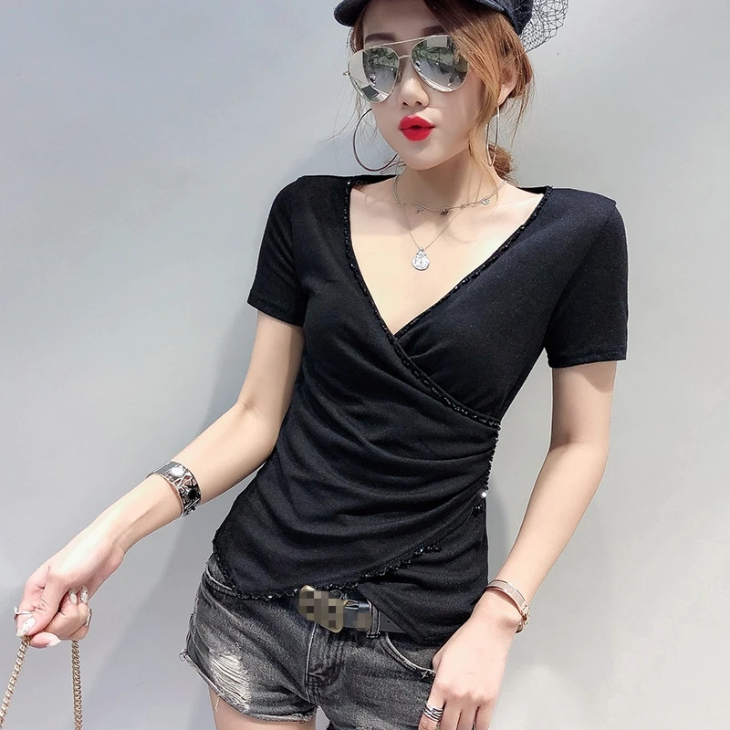 Solid V-Neck Cross Beading Tshirt 2019 Summer Women Short Sleeve Top Clothes Streetwear Camiseta Mujer Black White Gray T96604
Solid V-Neck Cross Beading Tshirt 2019 Summer Women Short Sleeve Top Clothes Streetwear Camiseta Mujer Black White Gray T96604