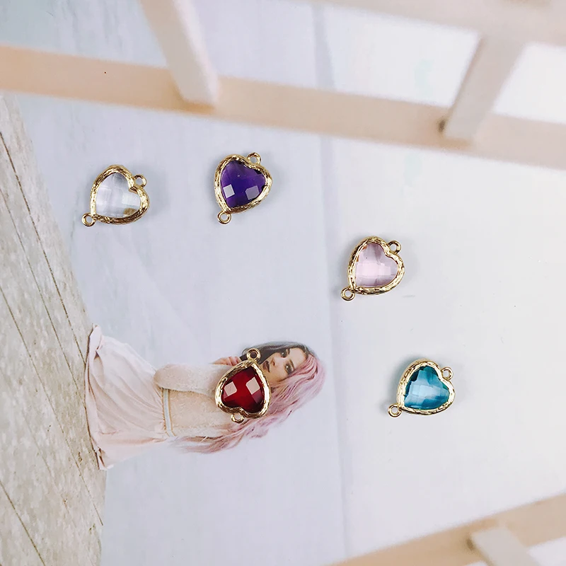 50Pcs Gold Color Copper Geometry Resin Beads Charm Heart Shape Connector pendant for DIY Earring Women Jewelry Making Wholesale
50Pcs Gold Color Copper Geometry Resin Beads Charm Heart Shape Connector pendant for DIY Earring Women Jewelry Making Wholesale