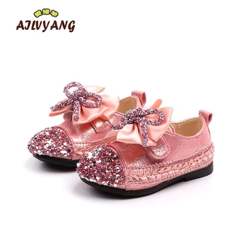 Spring Autumn Girls Leather Shoes Children Round Head Sequins Shoes Kids Toddler Sweet Soft Bottom Flowers Princess Shoes
Spring Autumn Girls Leather Shoes Children Round Head Sequins Shoes Kids Toddler Sweet Soft Bottom Flowers Princess Shoes