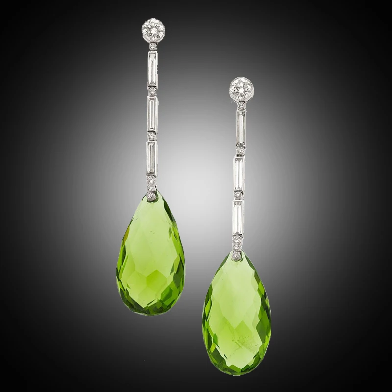 Elegant Long Drop Earrings For Women Silver Color Water Drop Green Stone Earring Engagement Jewelry Pendientes Mujer L5Q909
Elegant Long Drop Earrings For Women Silver Color Water Drop Green Stone Earring Engagement Jewelry Pendientes Mujer L5Q909