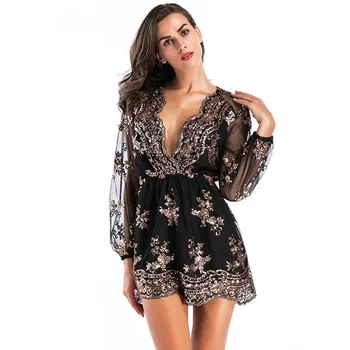 2019 Summer Long Sleeve Women Jumpsuit Sequins Lace See through Jumpsuit Fashion V-neck Short Jumpsuit
2019 Summer Long Sleeve Women Jumpsuit Sequins Lace See through Jumpsuit Fashion V-neck Short Jumpsuit