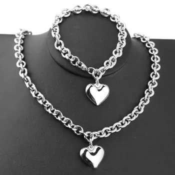Trendy Women's Stainless Steel Solid Heart Charm Necklace Bracelet Lobster Clasp O Chain Jewelry Set Lovers Couples Gift
Trendy Women's Stainless Steel Solid Heart Charm Necklace Bracelet Lobster Clasp O Chain Jewelry Set Lovers Couples Gift