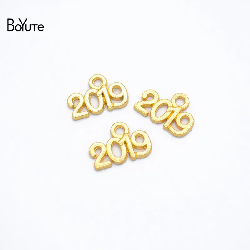 BoYuTe (100 PiecesLot) Metal Alloy 149MM 2019 2020 Year Souvenir Charms Pendant Diy Jewelry Accessories Wholesale 6 Colors (2)