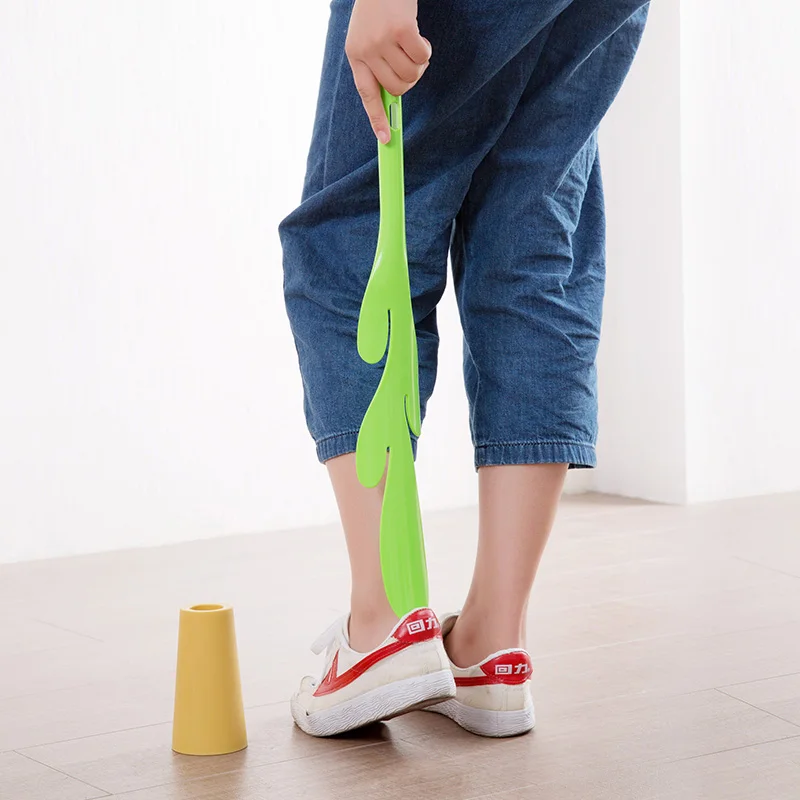 Long pull Shoehorn shoes base with the base of the elderly shoes cactus shape Creative Shoehorn with rack
Long pull Shoehorn shoes base with the base of the elderly shoes cactus shape Creative Shoehorn with rack