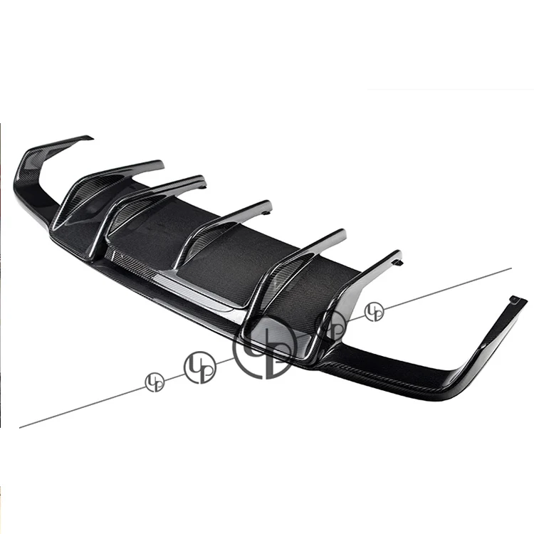 W218 rear diffuser Carbon Fiber rear lip rear diffuser fit for CLS Class W218 CLS63 2012+
W218 rear diffuser Carbon Fiber rear lip rear diffuser fit for CLS Class W218 CLS63 2012+