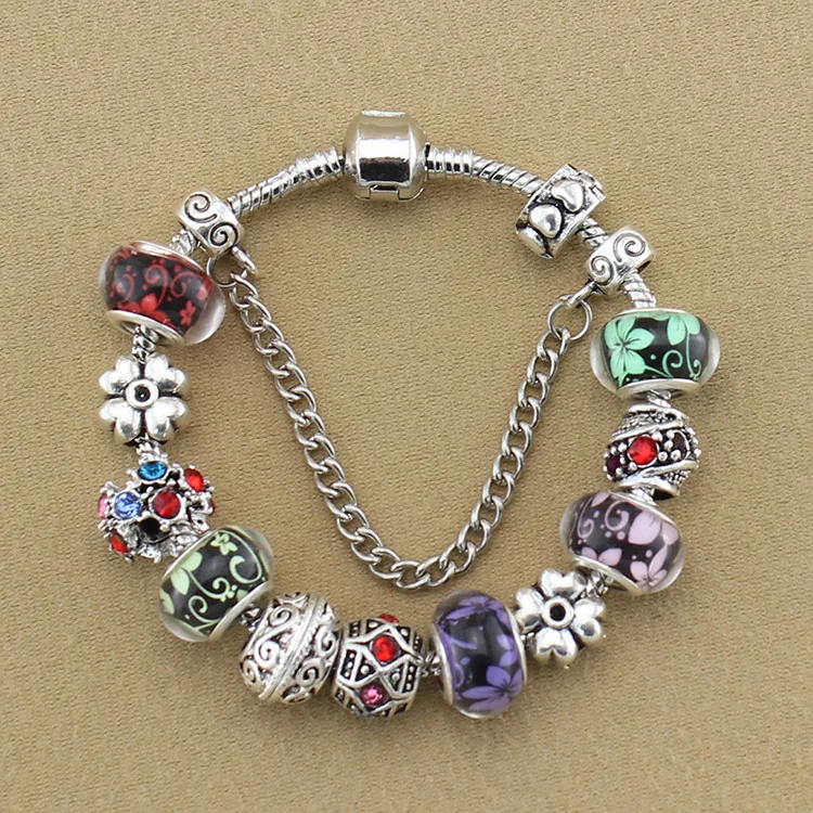 2019 Fashion New European Retro Mixed Color Glazed Crystal Fashion Silver Plated Noble Pan Zipper Women's Clothing Jewelry
2019 Fashion New European Retro Mixed Color Glazed Crystal Fashion Silver Plated Noble Pan Zipper Women's Clothing Jewelry