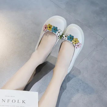 2019 autumn new fashion simple solid color flat shoes women retro style leather comfortable flower decoration casual shoes
2019 autumn new fashion simple solid color flat shoes women retro style leather comfortable flower decoration casual shoes
