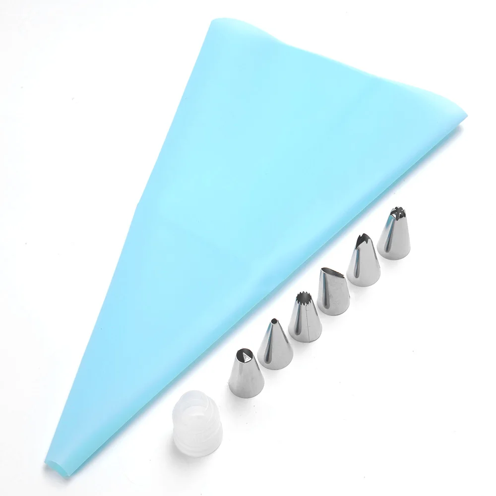 8 PCS/Set Silicone Kitchen Accessories Icing Piping Cream Pastry Bag + 6 Stainless Steel Nozzle Set DIY Cake Decorating Tips Set
8 PCS/Set Silicone Kitchen Accessories Icing Piping Cream Pastry Bag + 6 Stainless Steel Nozzle Set DIY Cake Decorating Tips Set