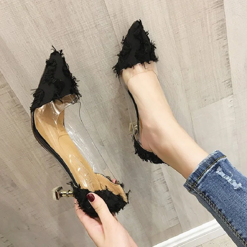 Small Fresh High Heels Transparent Single Shoe 2018 Autumn New Korean Wild Pointed Shallow Mouth Stiletto High Heel Single Shoes
Small Fresh High Heels Transparent Single Shoe 2018 Autumn New Korean Wild Pointed Shallow Mouth Stiletto High Heel Single Shoes