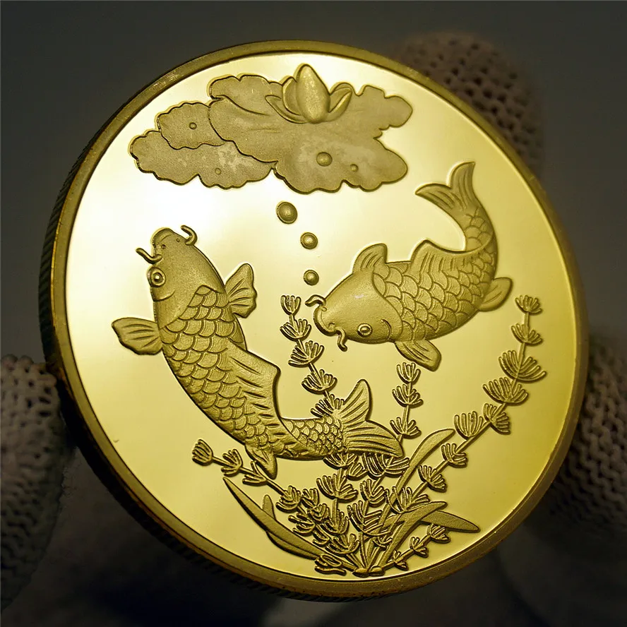 Traditional Chinese Fancy Carp Commemorative Coin 40mm Golden China Feng Shui Collectibles Good Fortune home decoration
Traditional Chinese Fancy Carp Commemorative Coin 40mm Golden China Feng Shui Collectibles Good Fortune home decoration