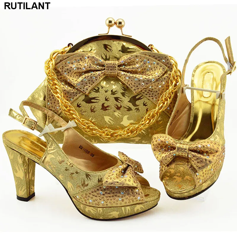 Latest African Shoes and Bags Matching Set Decorated with Rhinestone Shoe and Matching Bag for Nigeria Party High Heels Pumps
Latest African Shoes and Bags Matching Set Decorated with Rhinestone Shoe and Matching Bag for Nigeria Party High Heels Pumps