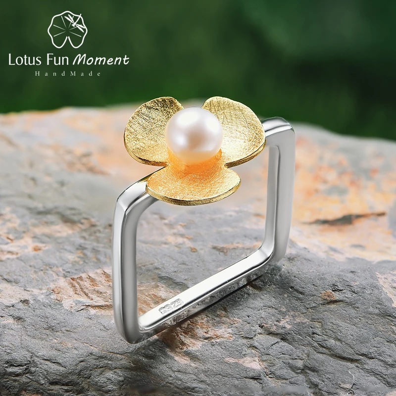 Lotus Fun Moment реальные 925 пробы серебро натуральный жемчуг модные украшения квадратный кольцо свежий цветок клевера кольца для женщи
Lotus Fun Moment реальные 925 пробы серебро натуральный жемчуг модные украшения квадратный кольцо свежий цветок клевера кольца для женщи