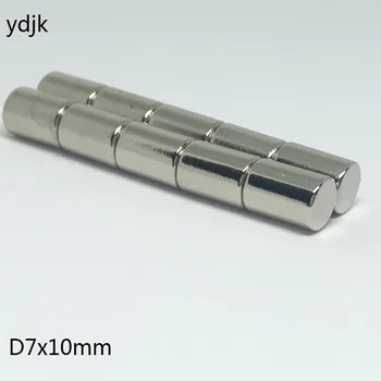 100PCS/LOT neodymium magnet 7*1 mm disc magnet 7x1 mm N35 strong NdFeB magnets Dia 7mm x 1mm
100PCS/LOT neodymium magnet 7*1 mm disc magnet 7x1 mm N35 strong NdFeB magnets Dia 7mm x 1mm